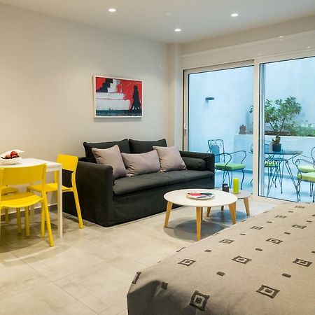 Central Cozy Studio With A Secret Garden Atenas Exterior foto